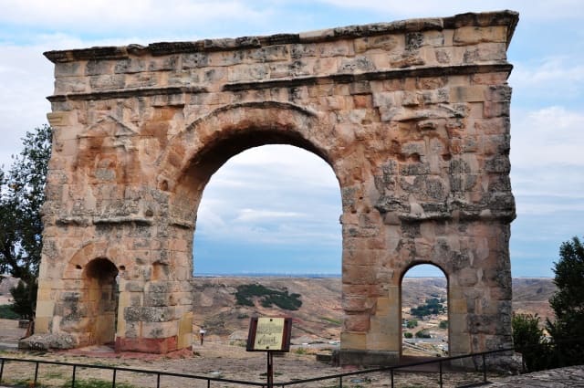 Arco Romano de Medinaceli (Soria)